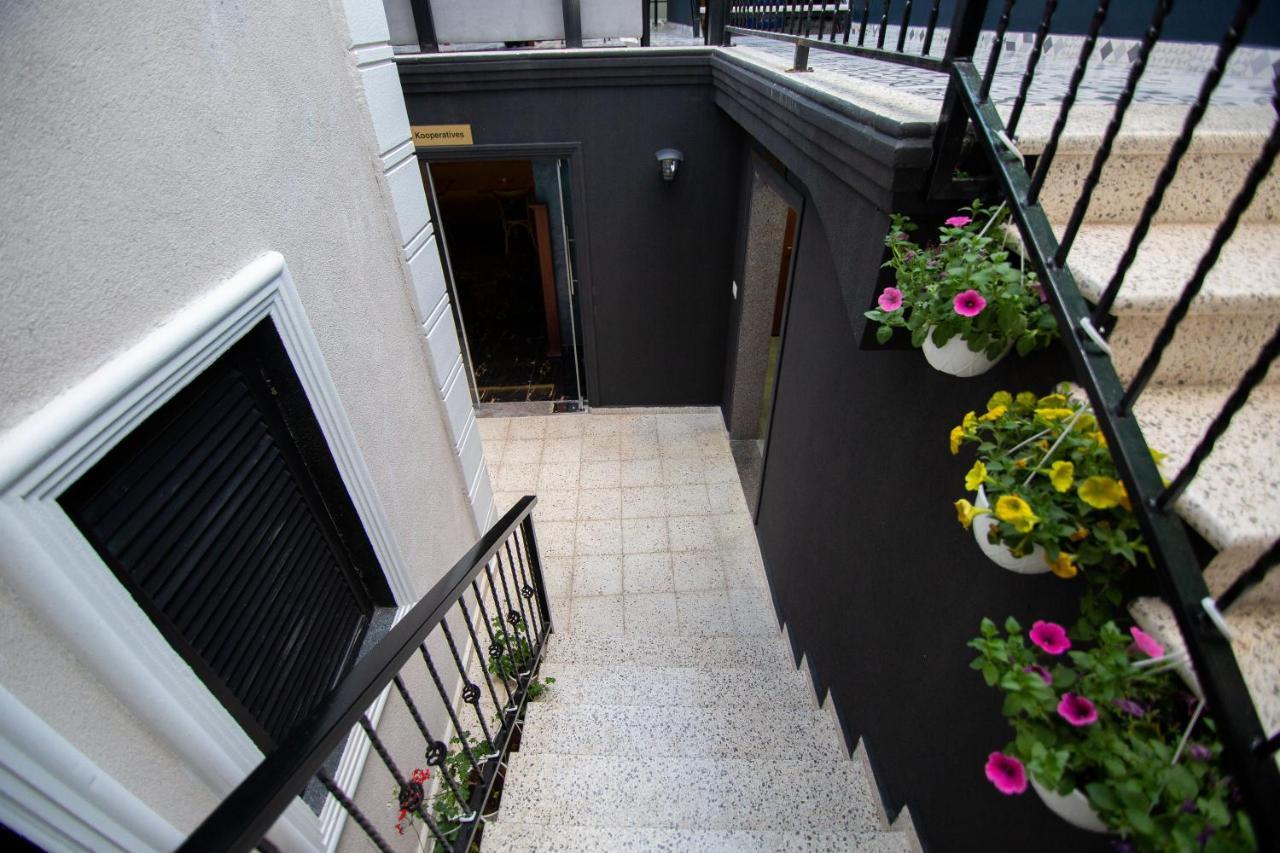 Boutique Hotel Kooperativa Pogradec Exterior photo