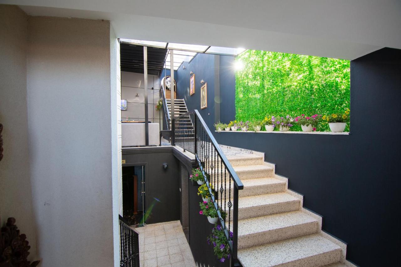 Boutique Hotel Kooperativa Pogradec Exterior photo
